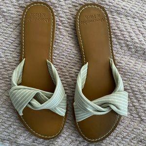 Abercrombie sandals